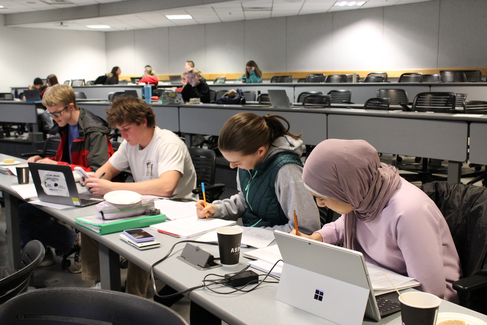 A group of NAU students study in the Academic Success Center.